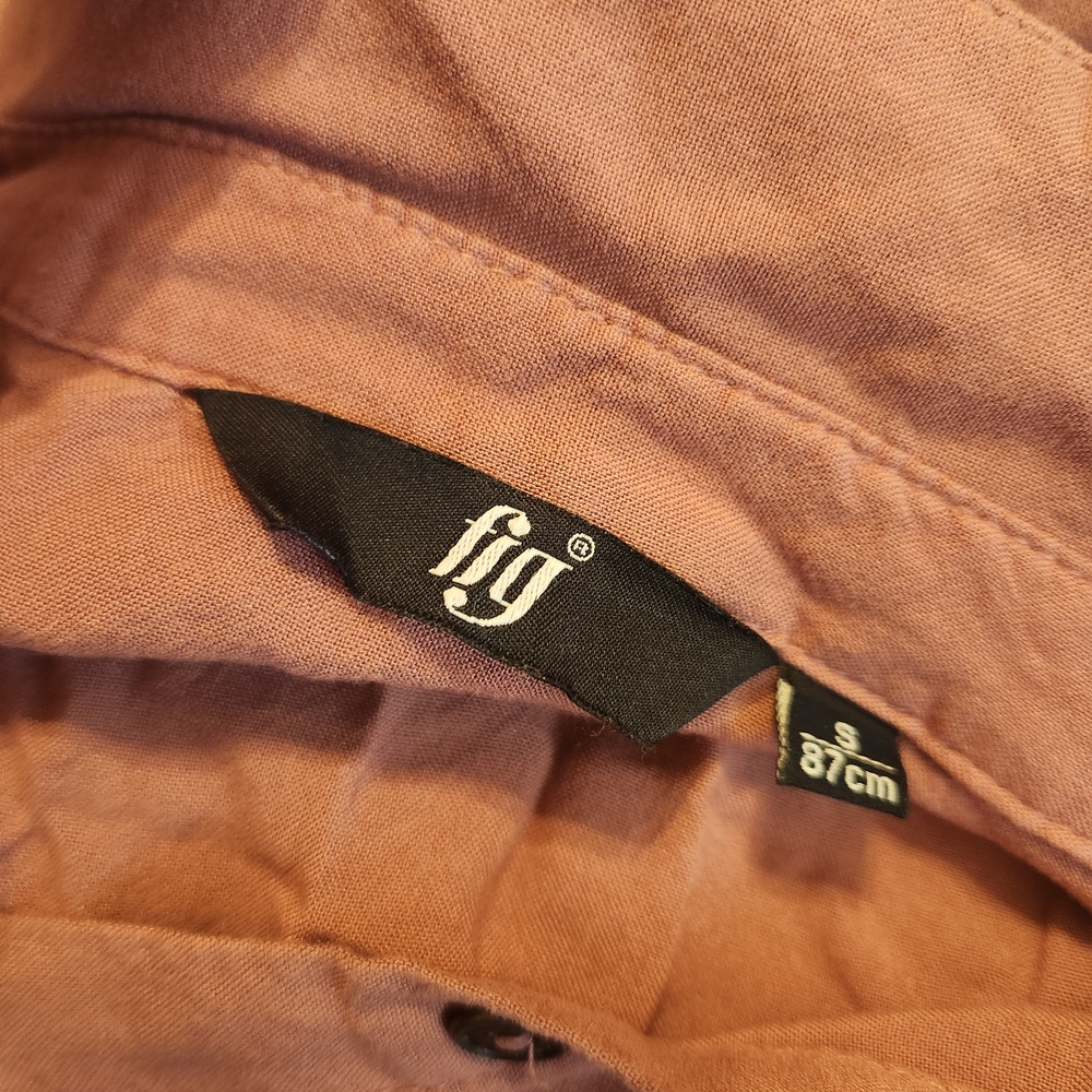 Figs Button-Front Shirt Dress in Dusty Rose - Picture 14 of 15